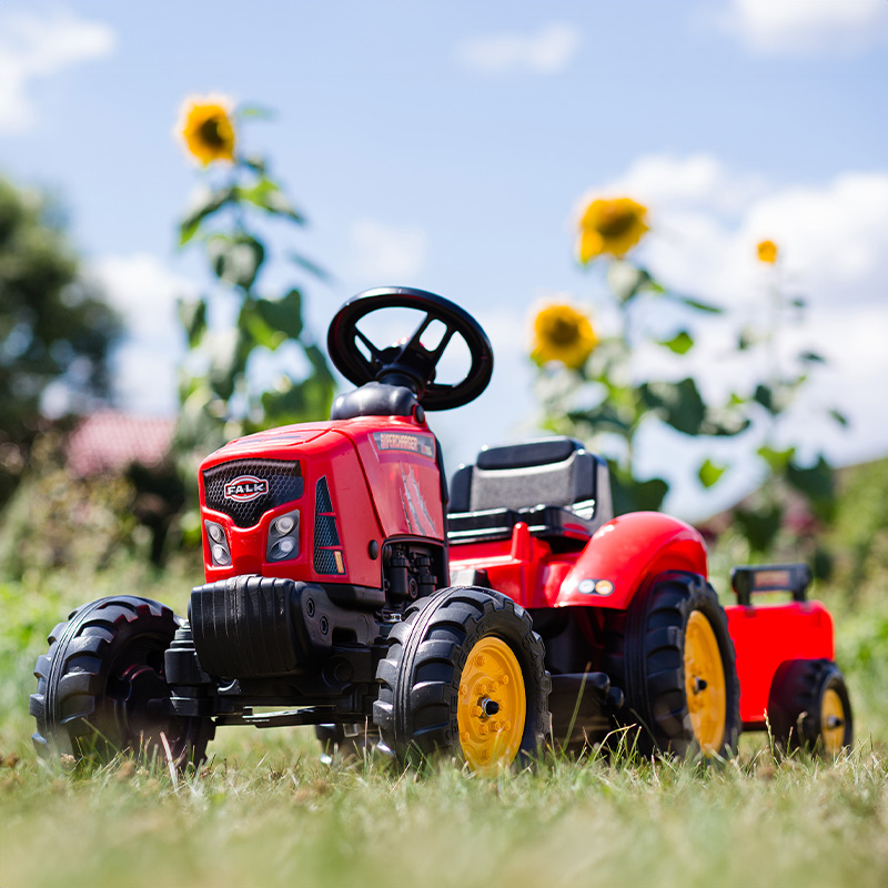 Tracteur à pédales Supercharger 2030AB capot ouvrant