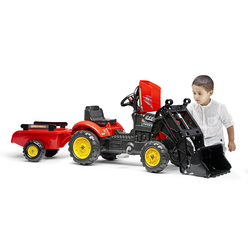 Enfant avec Tractopelle à pédales Supercharger rouge avec remorque